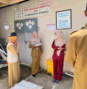 dlh-brebes-gelar-binwas-di-tiga-rumah-sakit-tekankan-pengelolaan-limbah-sesuai-aturan/