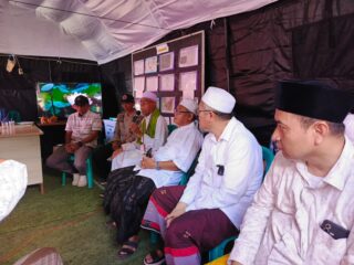 Al Hikmah 1 Bantu Masa Depan Anak Korban Bencana Brebes Lewat Pendidikan