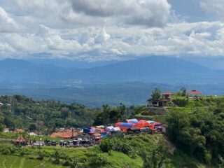 BMKG: Cuaca Jawa Tengah Hari Ini Didominasi Hujan, Suhu Tertinggi 32 Derajat